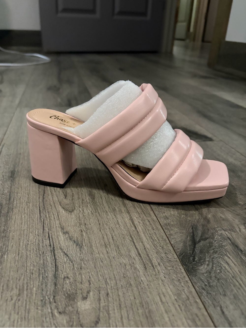 Size 7. Light pink block heels!